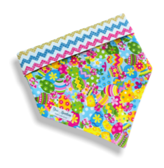 Bandana ovinhos floridos dupla face chevron colorido para pet