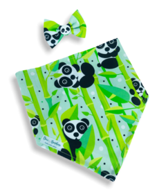 Bandana e laço panda no bambu para pet