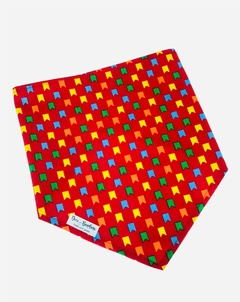 Bandana junina vermelha bandeirinhas
