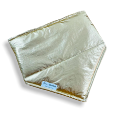 Bandana Puffer metalizada dourada para pet