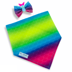 Conjunto bandana sereia tie dye e laço