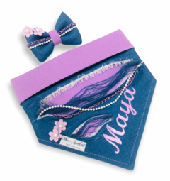 Conjunto bandana Trend jeans azul com lilás personalizada com nome do pet e laço