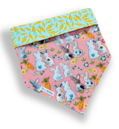 Bandana turminha dos coelhos dupla face cenourinhas para pet