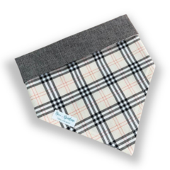 Bandana xadrez elegante dupla face marrom para pet