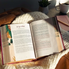 Biblia Centrada en Cristo Floral - Kairos Libreria Cristiana