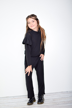 Conjunto de lanilla trenzado con volado art. 415