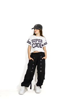 Remera super cool (VOLVIO A INGRESAR!!) - comprar online
