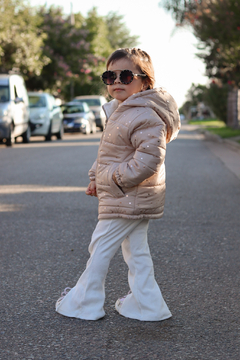 Campera de abrigo estampada foil de beba con piel por dentro en internet
