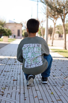 Remera manga larga pre lavada de varon JUST en internet
