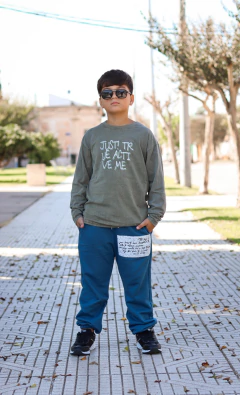 Imagen de Remera manga larga pre lavada de varon JUST