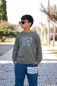 Remera manga larga pre lavada de varon JUST