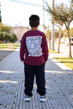 Remera manga larga pre lavada de varon JUST