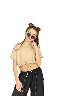 Remera de nena con cadenita