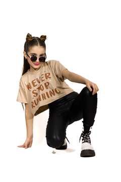 Remera Never Stop - tienda online