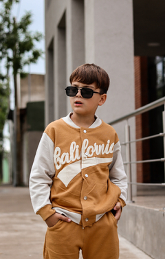 Campera de frisa universitaria california de varon (art. 511)