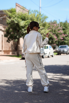 Conjunto frisado estilo deportivo de nena excelente calidad (ART. 339) - comprar online