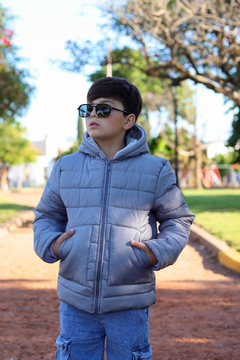 Campera lisa con bolsillos plaque con piel por dentro de varon