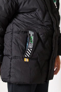 Imagen de Campera IMPORTADA con aplique de varon con piel por dentro