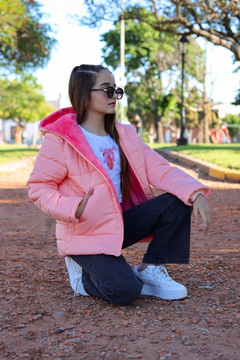Campera lisa con bolsillos plaque con piel por dentro de nena en internet