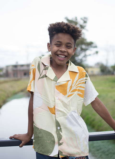 camisa hawaiana de poplin estampado art.04