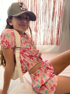 CONJUNTO DE FIBRANA FLORCITAS (SHORT + PAISANA)