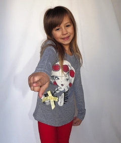 REMERA DE NENA GIRL CON APLIQUE