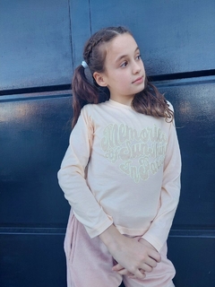 Imagen de REMERA KAROL PARIS
