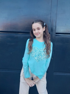REMERA KAROL PARIS en internet