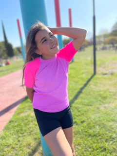 Imagen de Remera con filtro uv manga corta de nena con certificado oficial art. 04