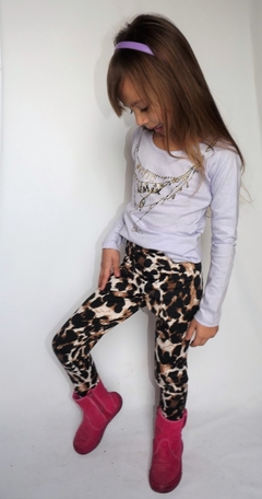 REMERA CON APLIQUES DE DIAMANTES en internet