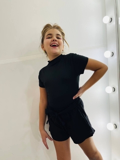 nuevo short de lino con lazo excelente calidad art. 903 - Kids Store