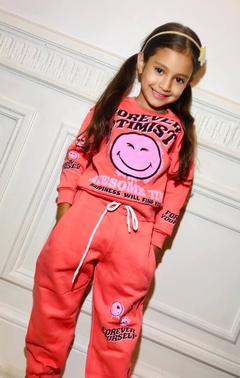 CONJUNTO FRISADO FOREVER EMOJI DE NENA (BUZO + PANTALON) en internet