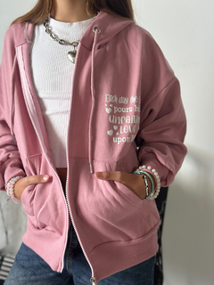 Campera de frisa LOVE de nena en internet
