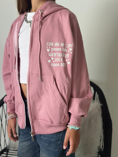 Imagen de Campera de frisa LOVE de nena