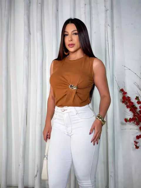 Blusa Canelada C/Fiv Dourada