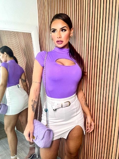 Short Saia Ponto Roma com Fenda Branco - Linha Chic