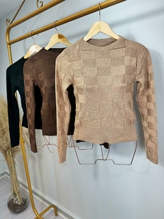 Blusa Tricot Manga Longa Detalhe Quadrado - Linha Chic