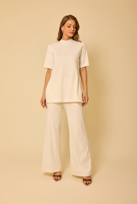 Conjunto Alana na internet