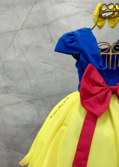 VESTIDO INFANTIL BRANCA DE NEVE COM BUSTO DRAPEADO COM PÉROLAS