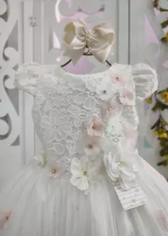 VESTIDO PLUS SIZE OFFWHITE DE FESTA INFANTIL ENCANTADO DE MANGA CURTA COM APLICAÇÕES DE FLORES 3D - comprar online