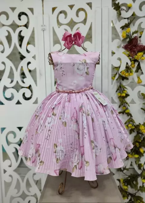 VESTIDO DE FESTA KIARA LILÁS COM SAIA PLISSADA
