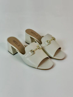 Imagem do MULE SALTO BLOCO FIVELA