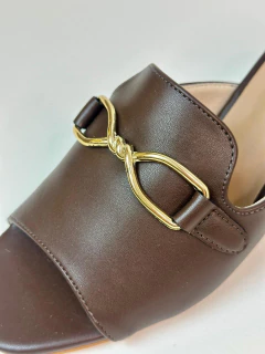 MULE SALTO BLOCO FIVELA - Heels