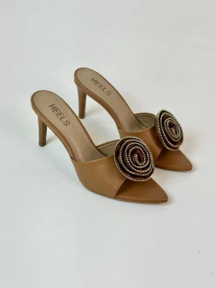 MULE SALTO COM FLOR - comprar online