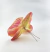 Orquídea Rosa Grande, em silicone com base em grampo. na internet
