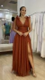Vestido de festa Renata, em tule terracota com brilho. Incrível para madrinhas de casamento