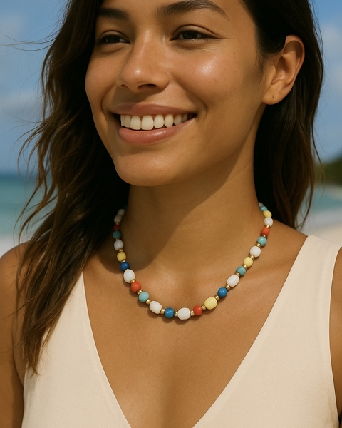 Colar Brisa Resina Colorida - comprar online
