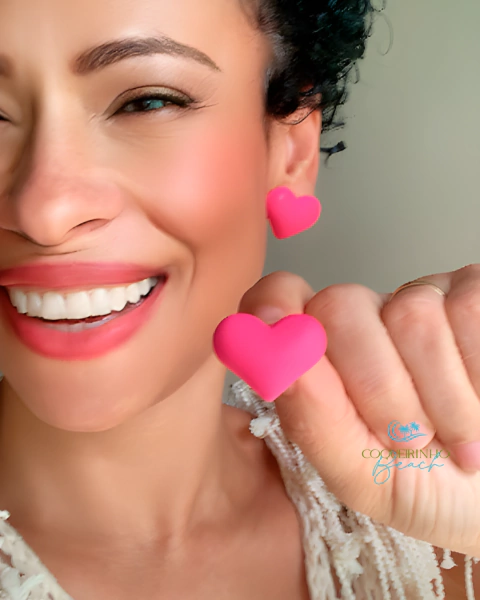 Brinco Coração M -Coqueirinho Beach Acessórios