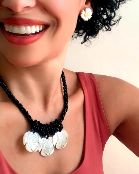 Colar Quintana Madrepérola - comprar online