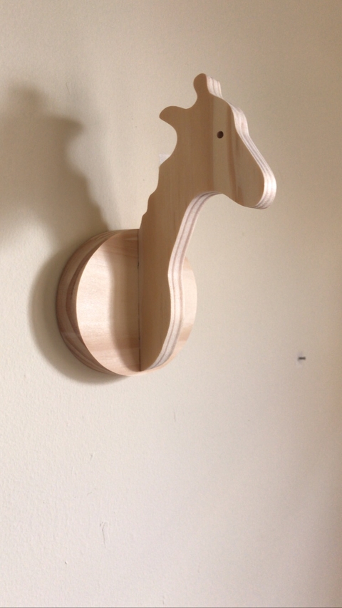 Cabideiro Girafa 18cm Madeira